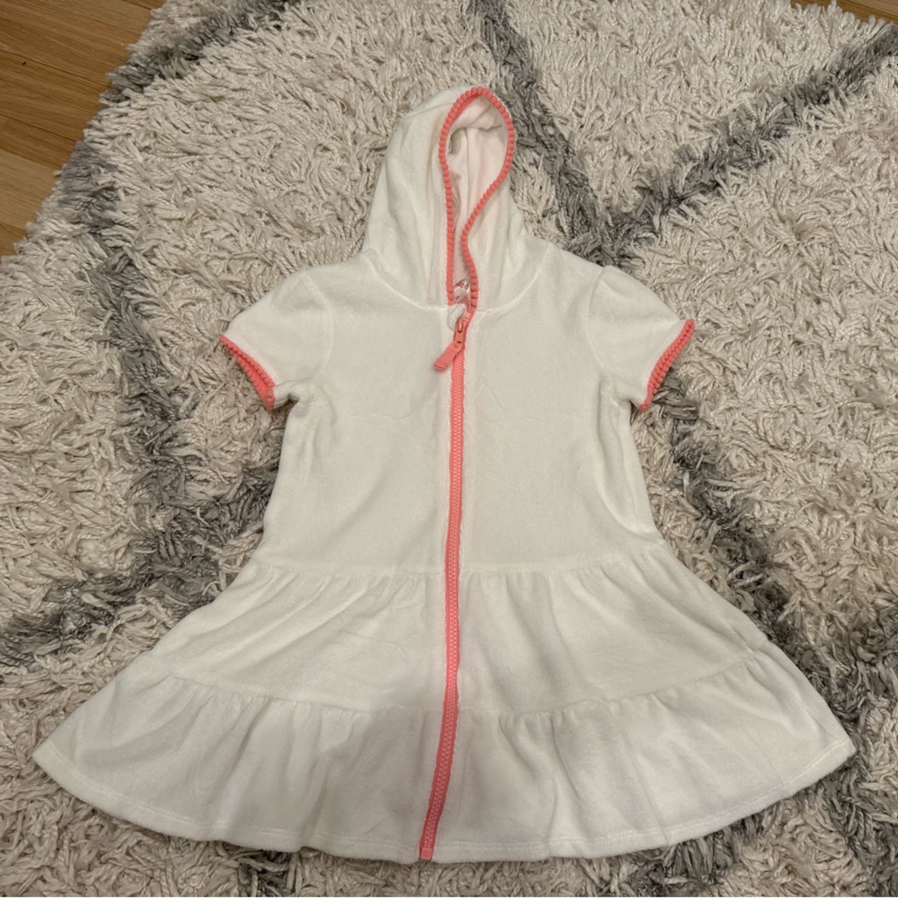 NWOT: Cat & Jack swimsuit coverup for toddler girls. Size 5T.